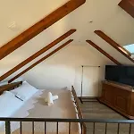 Apartment With Parking Space Near The *