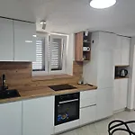 Apartment With Parking Space Near The *