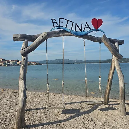 Apartamento With Parking Space Near The *