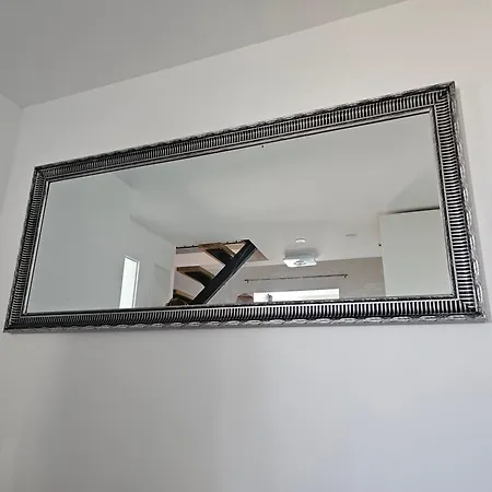 Apartamento With Parking Space Near The Betina (Sibenik-Knin)