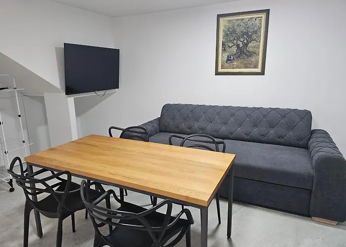 With Parking Space Near The Apartamento