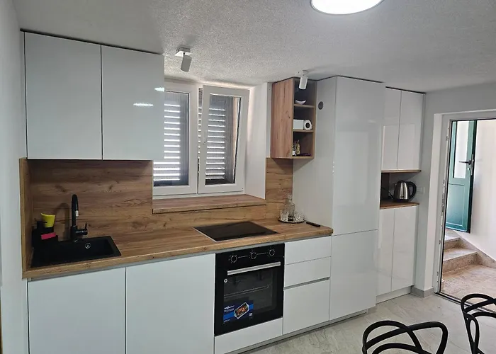 Apartamento With Parking Space Near The *