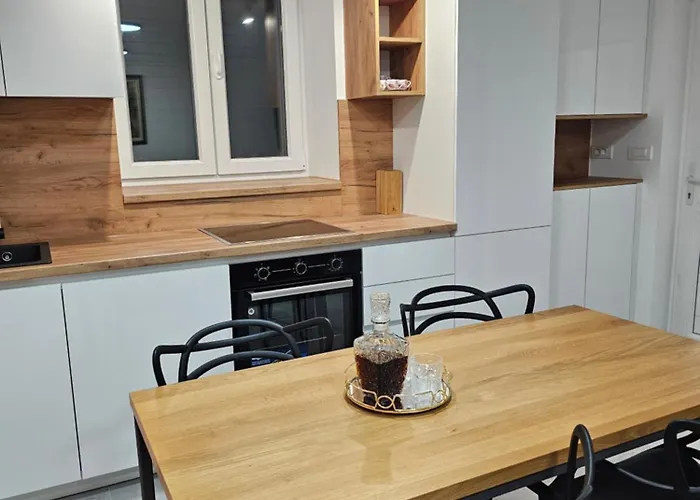 Apartment With Parking Space Near The